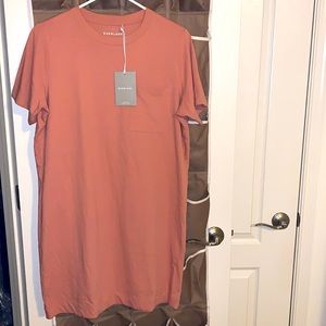 🤩NWT 🤩Everlane Weekend Tee Dress🤩in Cameo Pink
